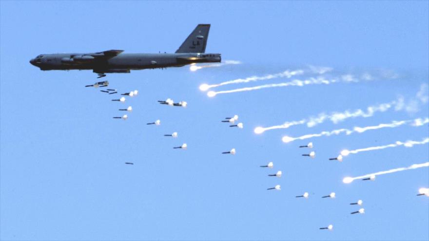 Ensayo de bombardeo nuclear de un B-52 estadounidense