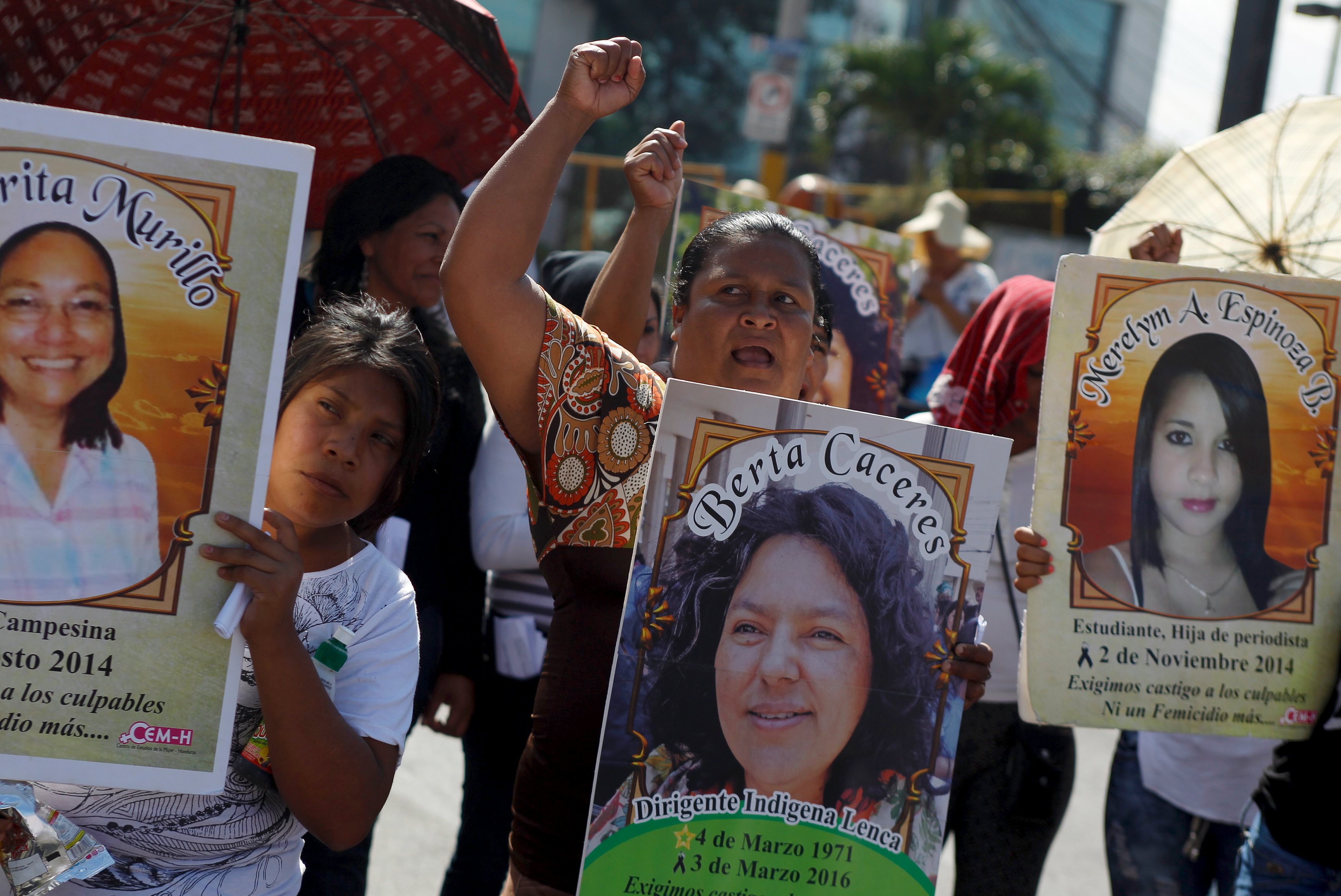 En Honduras solicitaron una comisión internacional que investigue si DESA tiene responsabilidad en la muerte de Cáceres.