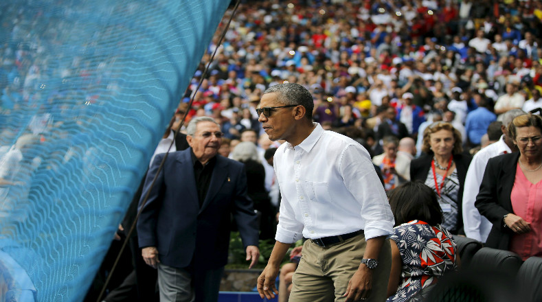Obama y Raúl Castro asisten a juego Cuba-Rays de Tampa Bay
