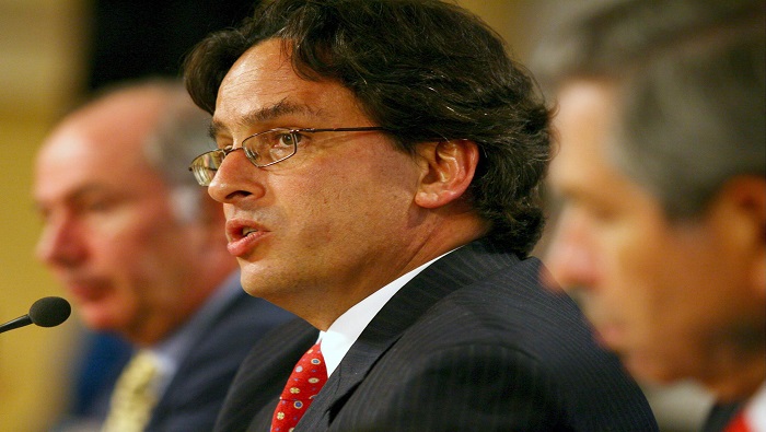 Alberto Carrasquilla implicado en una de los mayores escándalos financieros por lavado de dinero.