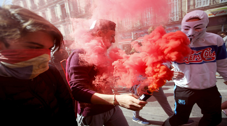 El uso de los gases no impidió las manifestaciones del sector estudiantil. 