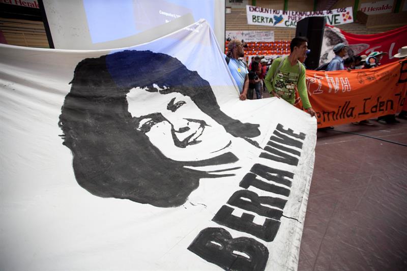 Durante tres días, movimientos sociales de varias partes del mundo exigen desde Honduras justicia ante la muerte de Cáceres.