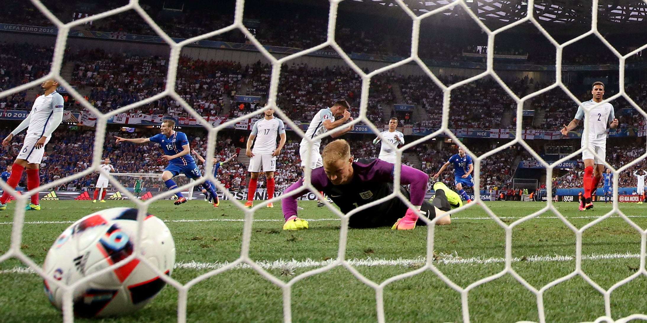 Inglaterra cayó eliminada ante Islandia, selección debutante en Eurocopas.