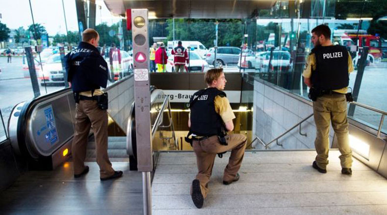 El atacante, un alemán de 18 años de origen iraní sin antecedentes y residente Múnich, actúo solo, según confirma la Policía.