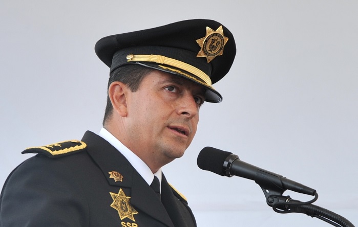 Bermúdez amasó su fortuna como jefe policial bajo la administración de Javier Duarte, miembro del PRI, partido de Enrique Peña Nieto.