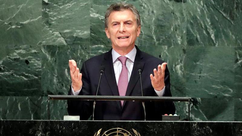 Macri también informó que ampliará el sistema de acogida de refugiados en su país.