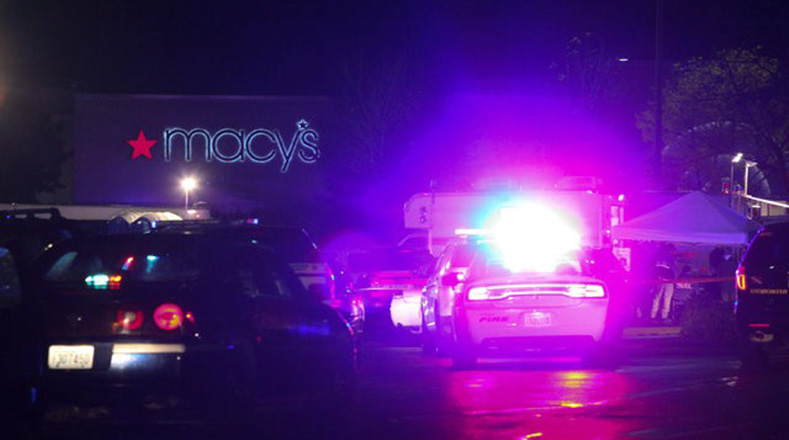 La policía está en la búsqueda del autor del tiroteo en Cascade Mall.