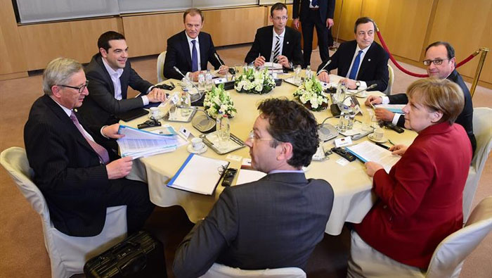 El primer ministro griego, Alexis Tsipras, se reunió con la canciller alemana, Ángela Merkel, el presidente francés, François Hollande y los presidentes de la CE y el BCE.