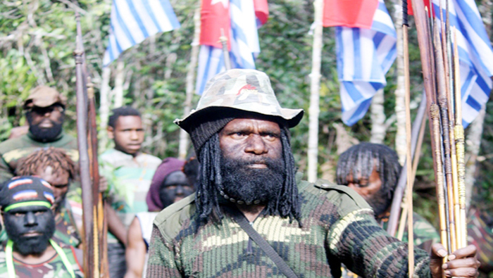 Enden Waninbo, comandante del Ejército Nacional de Liberación-Movimiento Papúa Libre.