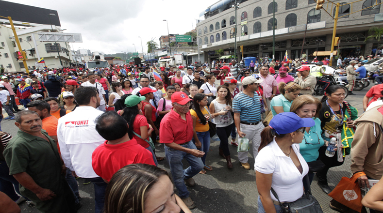 Como parte de un operativo para defender la paz y la estabilidad en la frontera colombo-venezolana, el presidente Nicolás Maduro ordenó días atrás el cierre de la frontera y el despliegue de un Operativo de Liberación y Protección del Pueblo (OLP) en la zona.