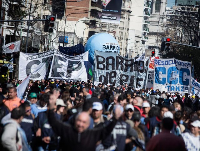 Movimientos sociales argentinos marcharan el 18 de novimebre