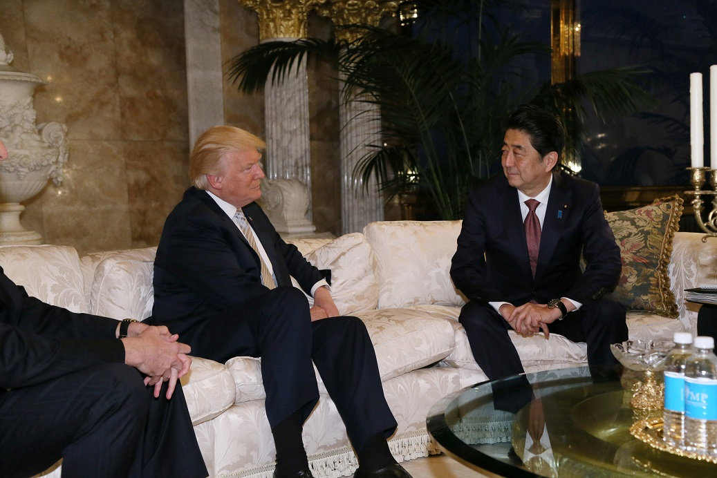 Para el primer ministro de Japón Trump es un líder confiable.