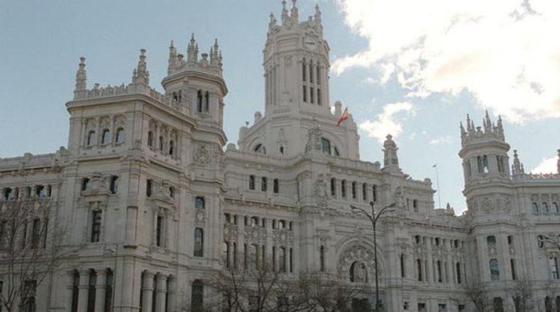 La encuesta realizada por la web InterNations indicó que son muchas las personas que prefieren Madrid a pesar de los problemas económicos que presenta en la actualidad.