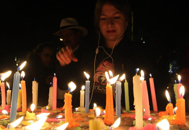 Colombianos celebraron el Día de las Velitas