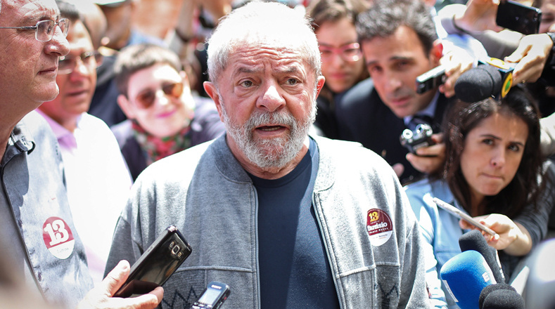 La Fiscalía intenta culpar al exmandatario brasileño de los desvíos de la petrolera estatal Petrobras, aseguró la Institución Lula en un comunicado.
