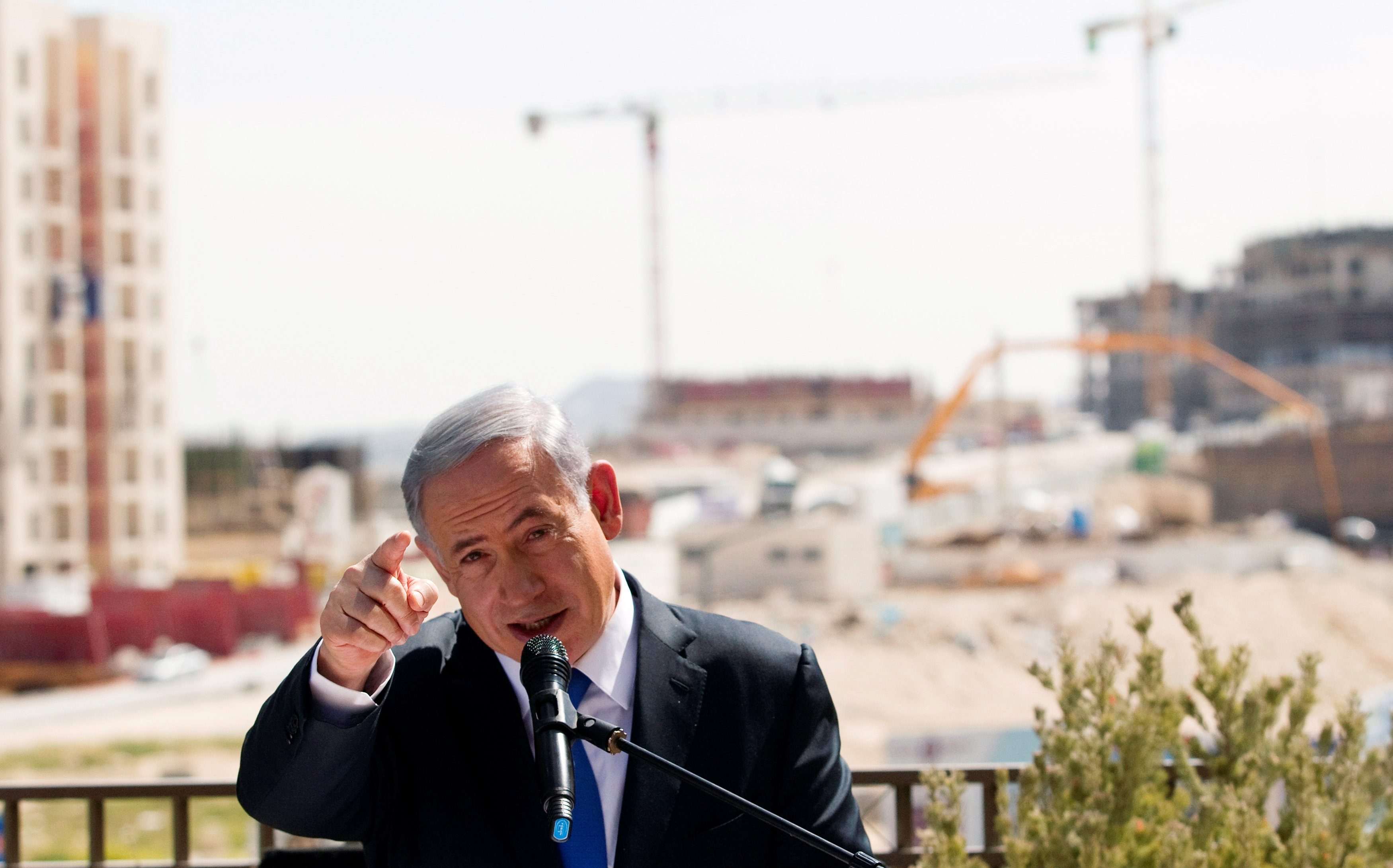 El primer ministro israelí comenzó a tomar acciones diplomáticas contra los países que co-patrocinaron el documento. 