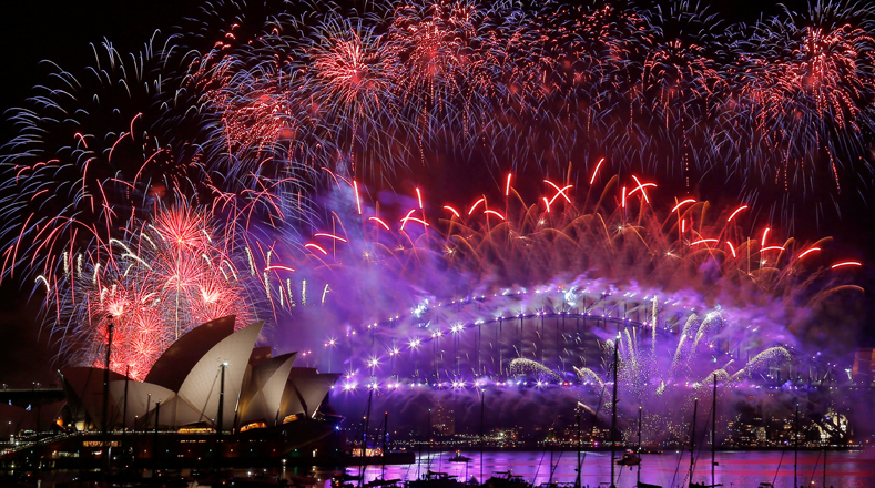 Australia fue uno de los primeros en recibir el nuevo calendario, con un espectacular evento en Sídney. 