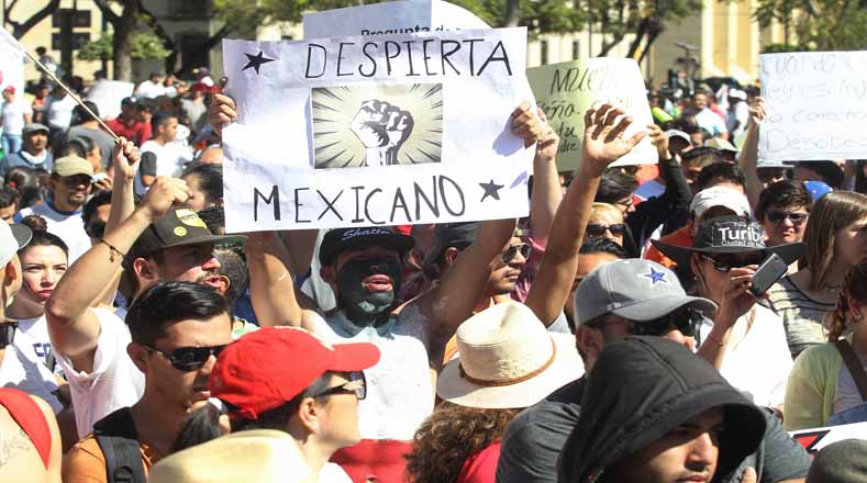 Bajo el mensaje de "despierta mexicano", exhortaron a una movilización más amplia en todo el territorio.
