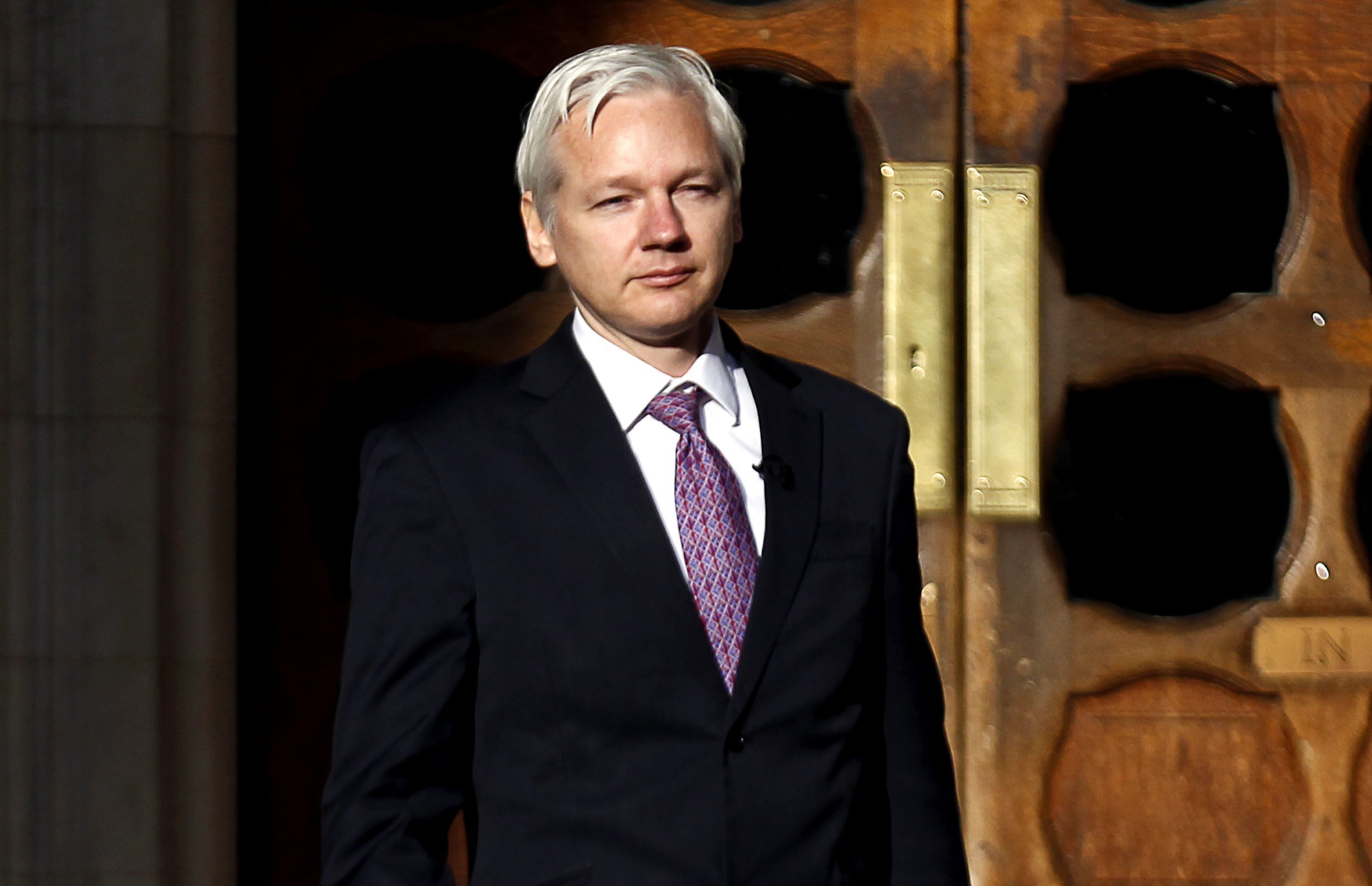 Julian Assange destacó que el informe sobre las presidenciales no tiene 