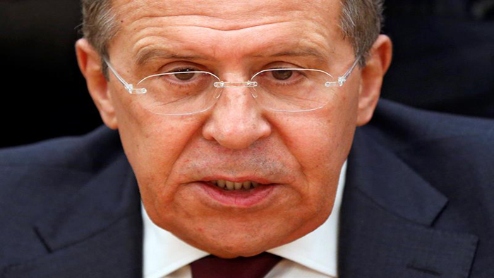 El canciller ruso Serguéi Lavrov acusa al presidente ucraniano Petro Poroshenko de ser responsable de la situación.