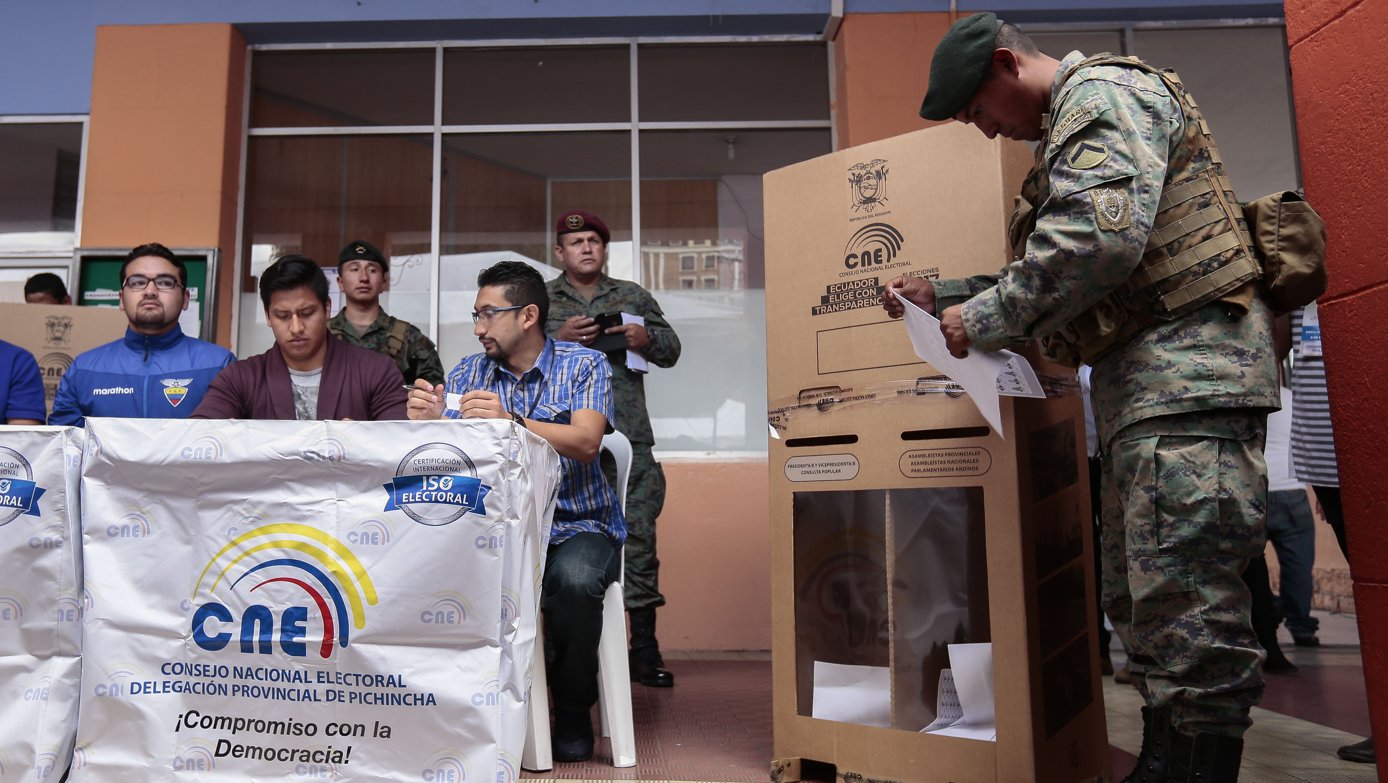 El Poder Electoral ecuatoriano comprobará la operatividad del sistema de escrutinio.