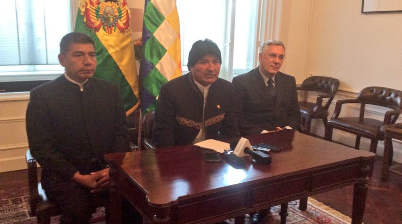 Bolivia busca una salida negociada y en paz ante la CIJ con el Gobierno chileno para una salida soberana al mar.