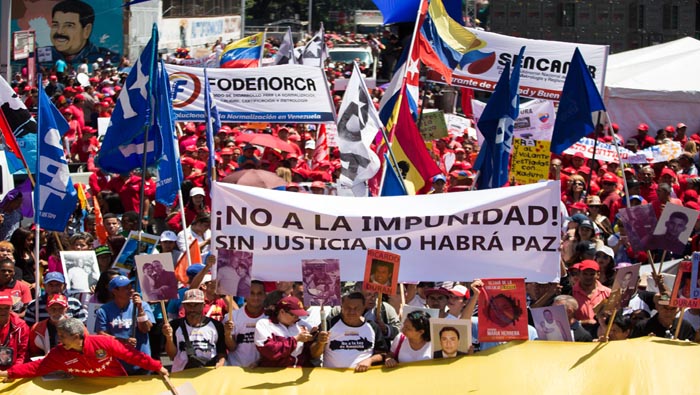 El Comité de Víctimas de la Guarimba y Golpe Continuado se movilizó este sábado en Caracas.