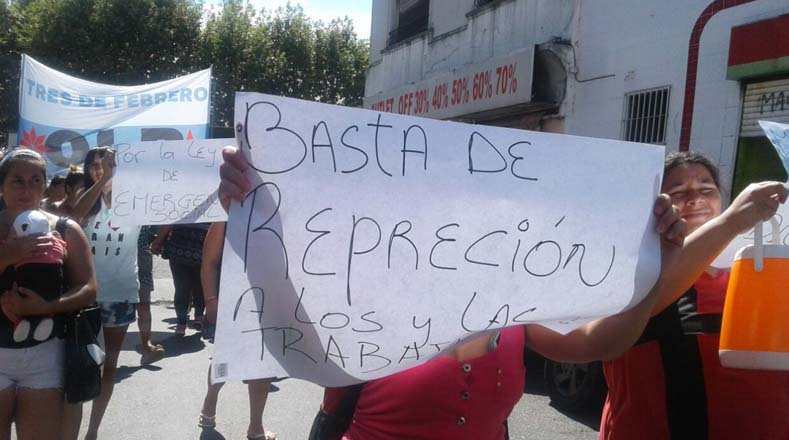 Organizaciones sociales como Barrios de Pie, la Confederación de Trabajadores de la Economía Popular (CTEP) y la Corriente Clasista y Combativa (CCC), llevan a cabo las protestas en el país.