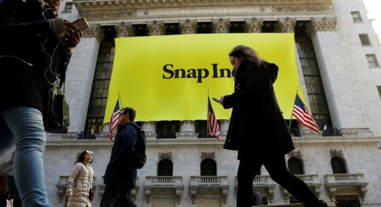 Snap Inc cerró a 24,48 dólares en el mejor estreno de una tecnológica desde el de Facebook en mayo de 2012.
