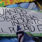 Argentina: Gigantesco repudio a Macri y exigencia a la CGT que convoque a paro general