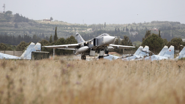 Israel justificó la agresión diciendo que la misión era acabar con instalaciones de armamento 