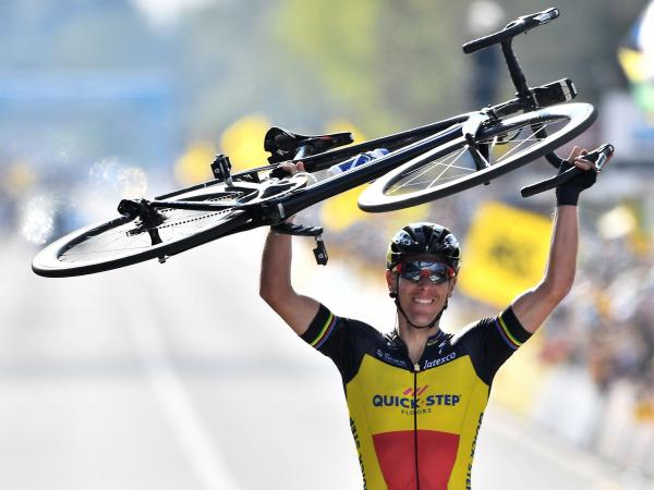 Philippe Gilbert  ganó el Tour de Flandes, a sus 34 años, se corona como nuevo rey de esta gran clásica.