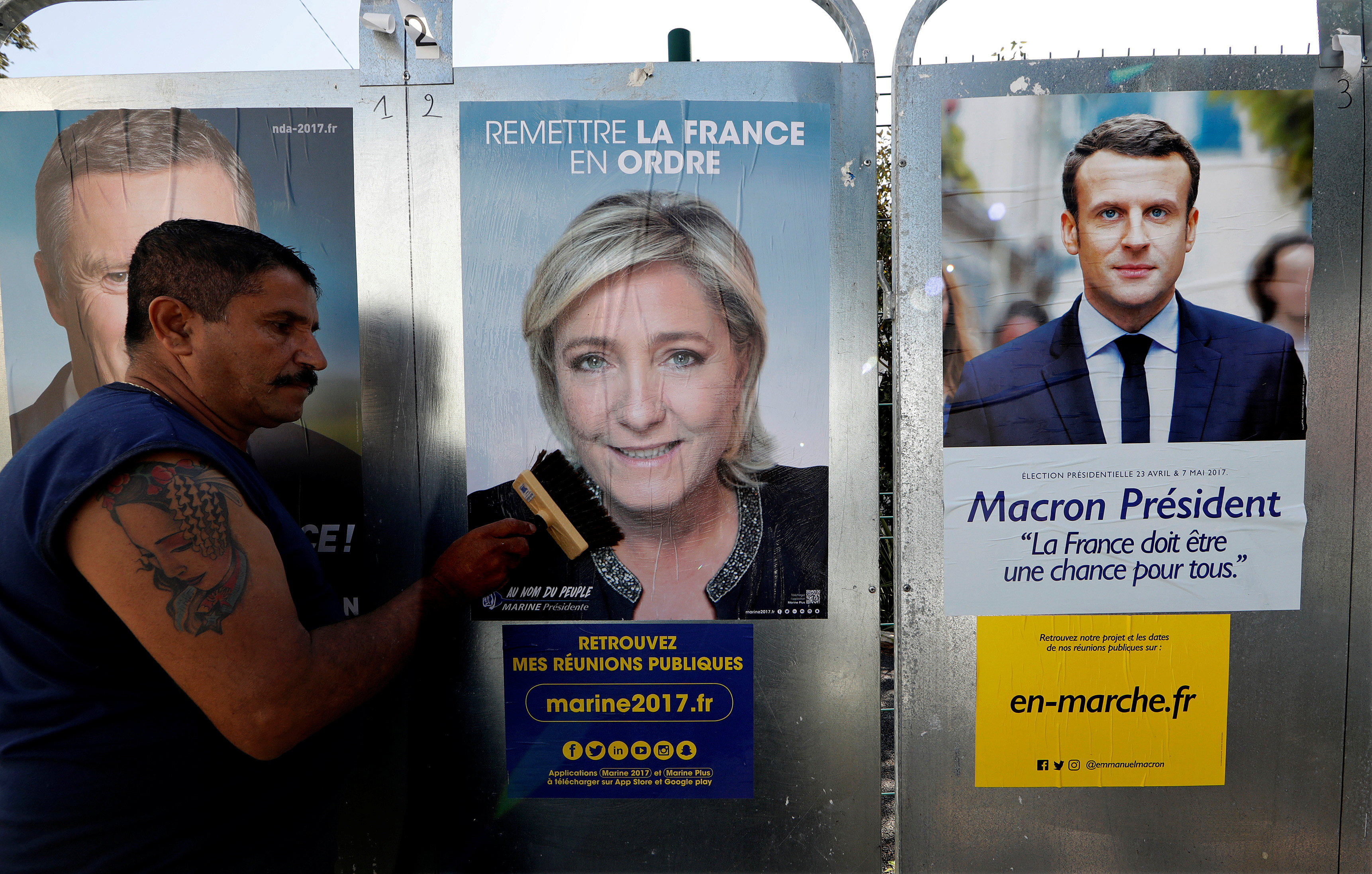 Un total de 11 candidatos compiten  por la presidencia francesa en los comicios del próximo 23 de abril.