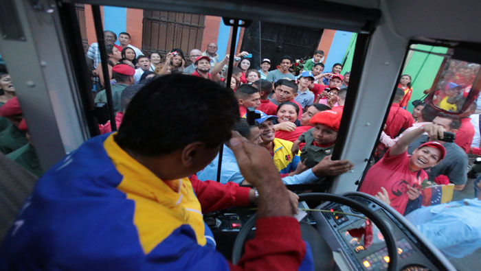 El jefe de Estado venezolano retomó el volante.