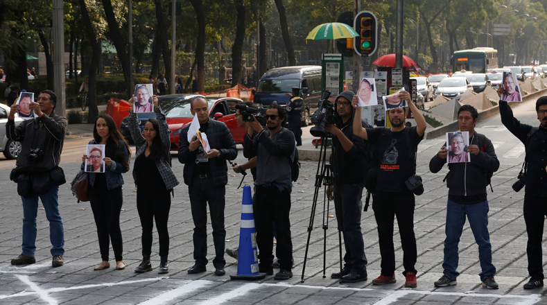 El sindicato de trabajadores del diario La Jornada y la Casa de los Derechos de Periodistas realizarán un foro en las instalaciones de la Procuraduría General de la República para exigir justicia por el asesinato de sus compañeros.