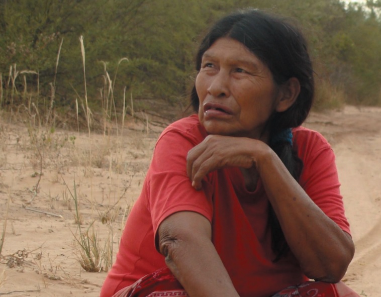 Indígena ayoreo que reside en zonas de Paraguay y Bolivia.
