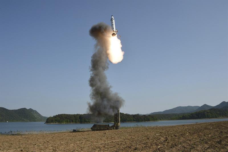 La ONU ha sancionado en varias ocasiones a Pyongyang por realizar ensayos nucleares y lanzar decenas de misiles balísticos.
