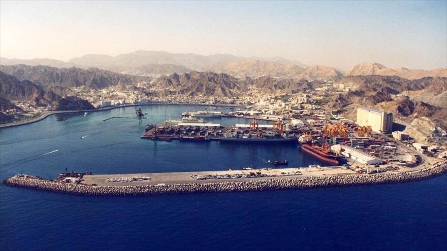 El puerto de Salalah servirá a Qatar para transportar cargas luego de las sanciones impuestas por los países socios.