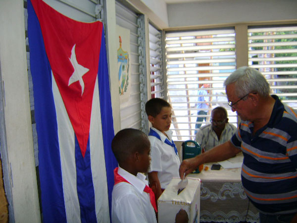 Cubanos convocados a las urnas.