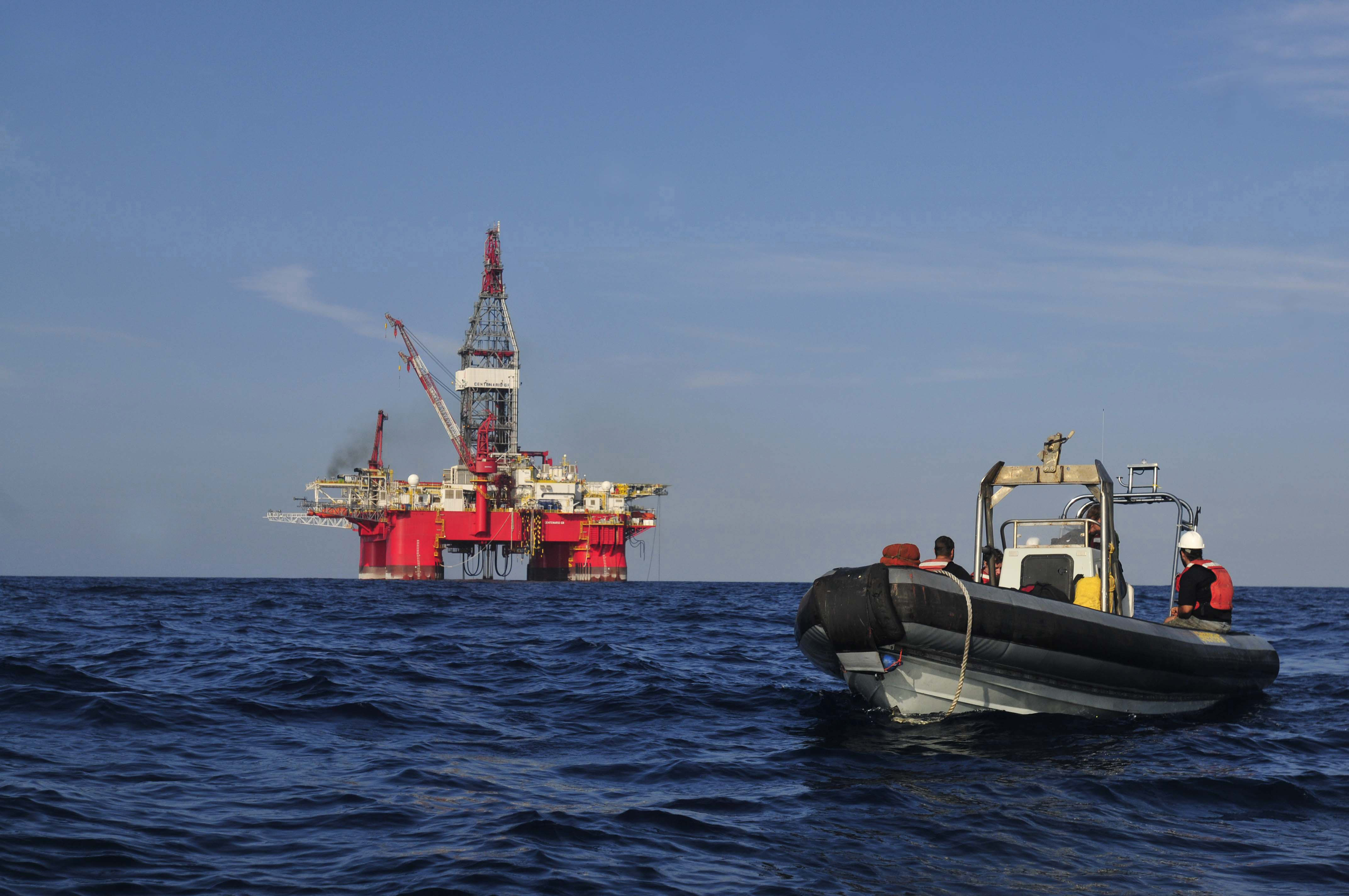 El hallazgo petrolero es el primer yacimiento descubierto por empresas privadas en aguas someras en el Golfo de México.