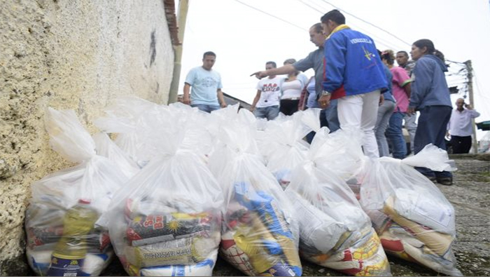 Bernal aseguró que el Gobierno venezolano mantiene el compromiso con la distribución de los alimentos en el país.