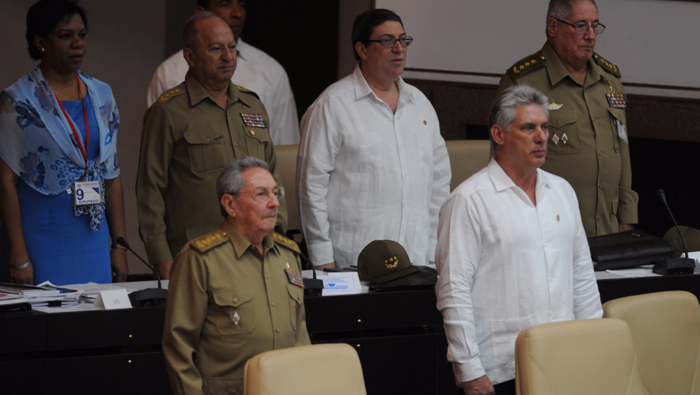 La sesión se lleva a cabo desde el Palacio de Convenciones de La Habana.