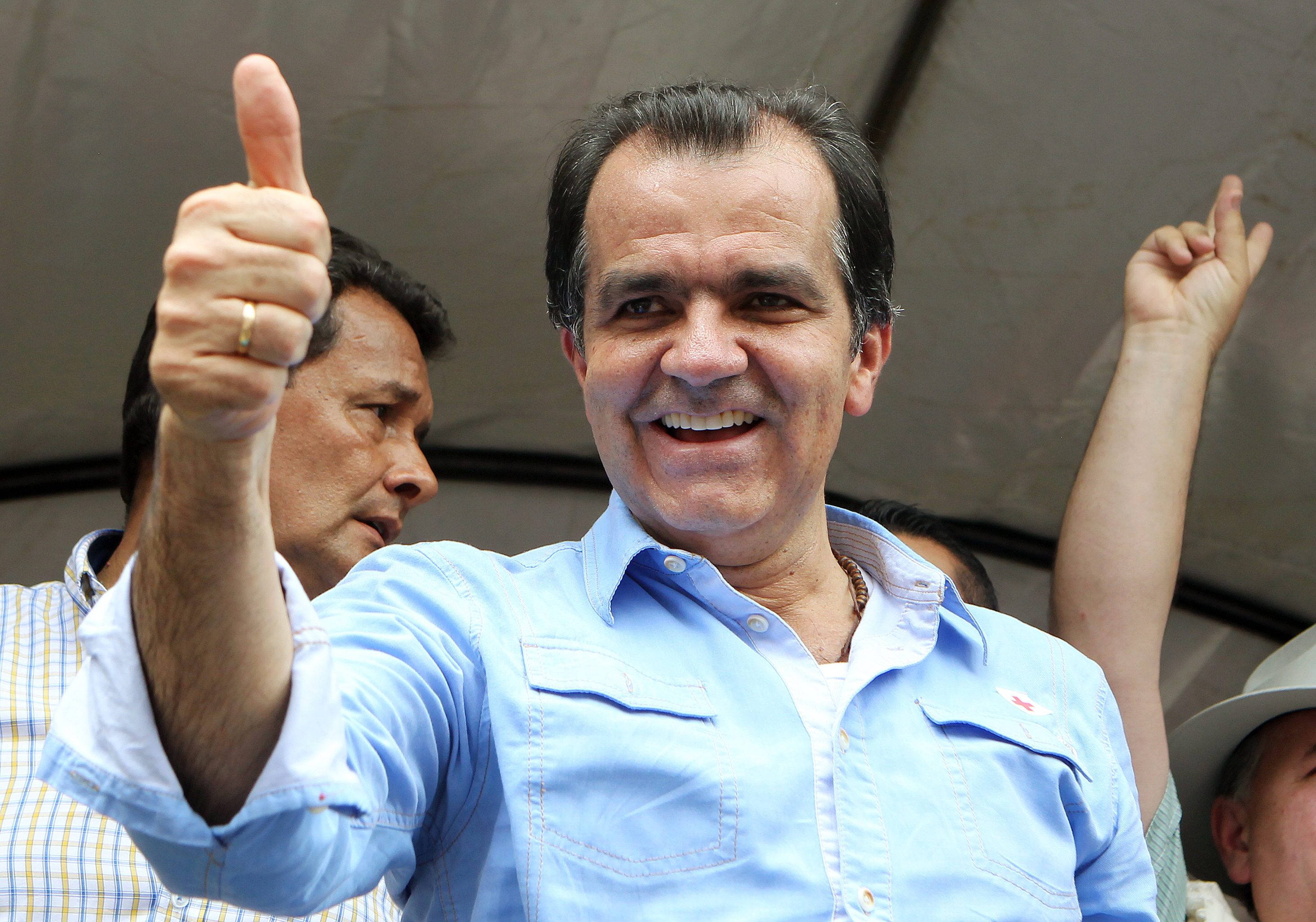 Óscar Iván Zuluaga es acusado de financiar de manera ilegal su campaña en el 2014