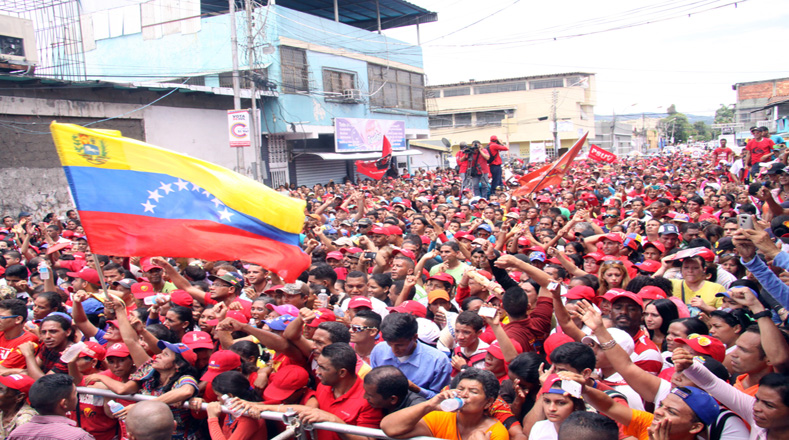 Este sábado también habitantes del municipio Bermúdez en el estado Sucre marcharon por las principales calles de Carúpano en apoyo a la Asamblea Nacional Constituyente.