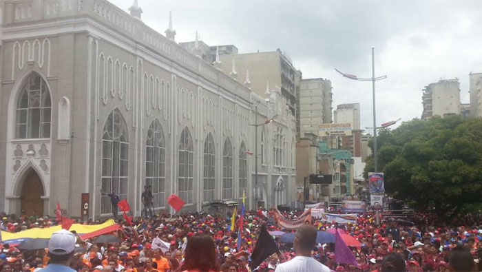 Trabajadores de Petróleos de Venezuela (Pdvsa) se sumaron a la marcha en representación de clase obrera. 