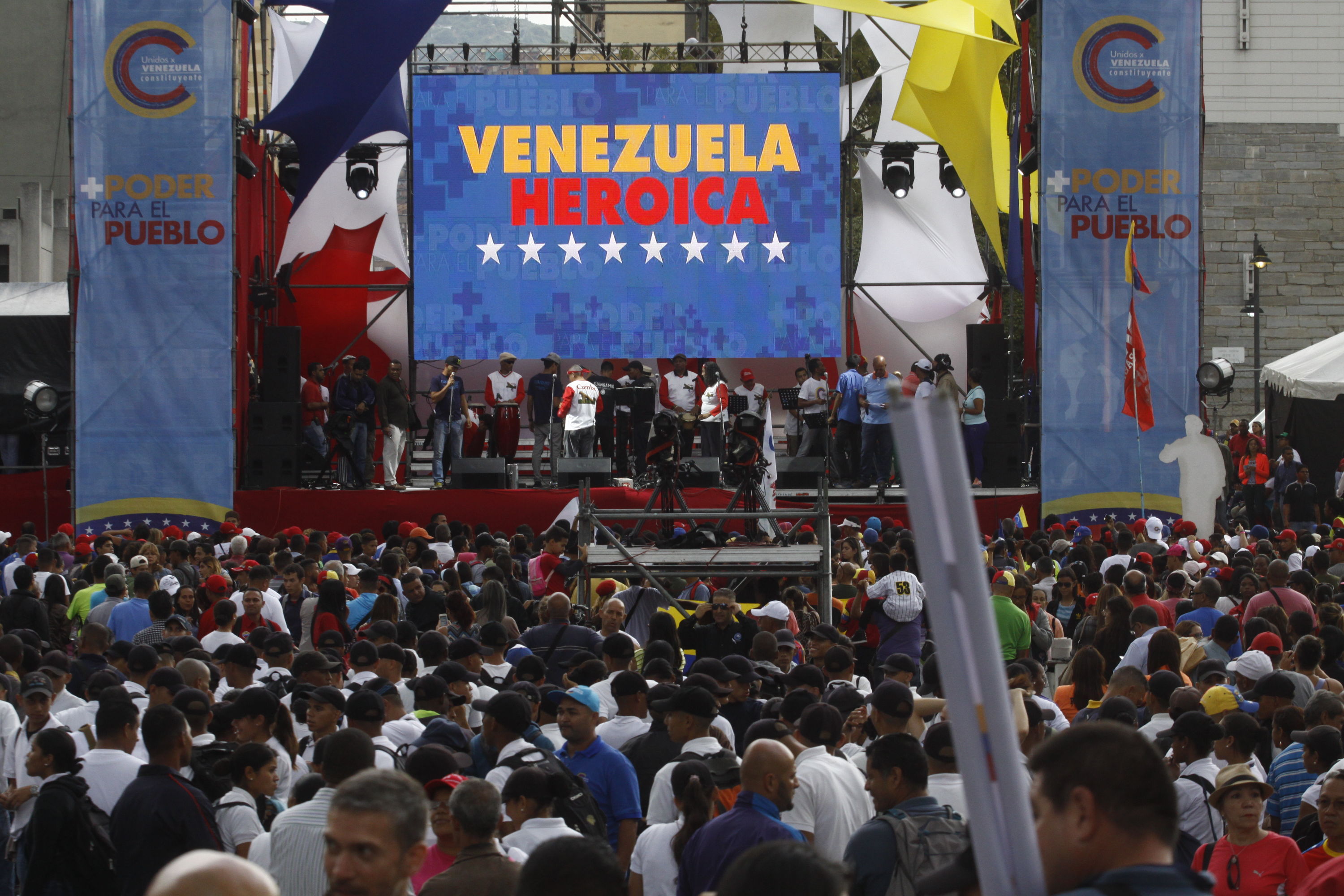 ¿Por qué Estados Unidos sanciona a Venezuela por hacer las elecciones Constituyente, en las que participaron más de ocho millones de personas?