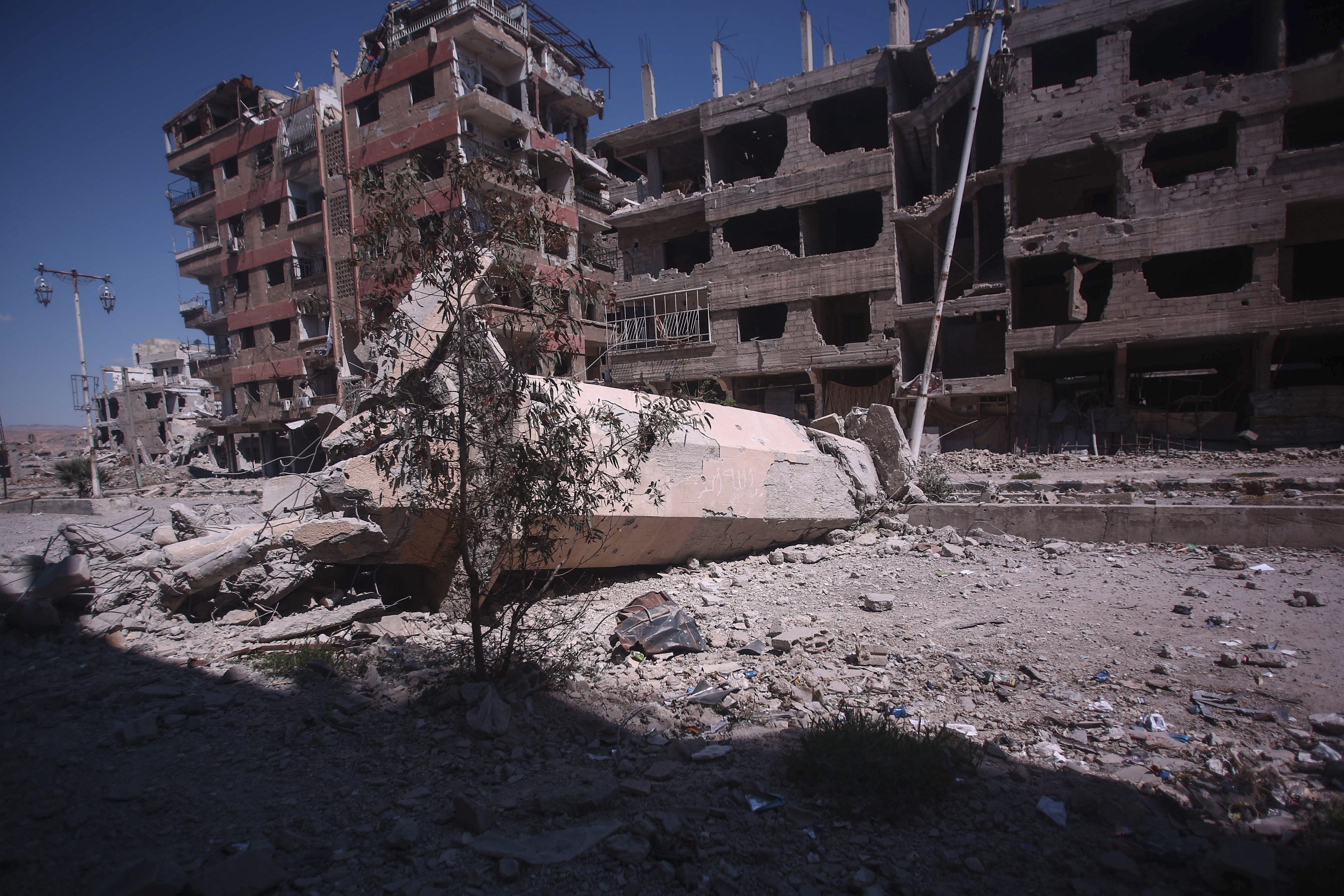 La coalición militar atacó el Hospital Nacional de Raqa, que presta servicio a población civil.