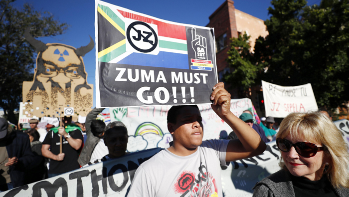 Simpatizantes opositores piden la destitución de Jacob Zuma