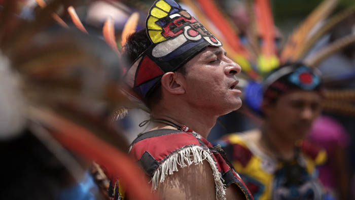 Los asistentes son integrantes de estructuras organizativas de los aborígenes Nahua Pipil, Lenka y Kakawira de El Salvador.