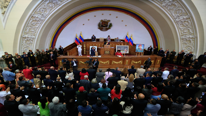 La ANC cooperará con Maduro en los planes de defensa del país suramericano.
